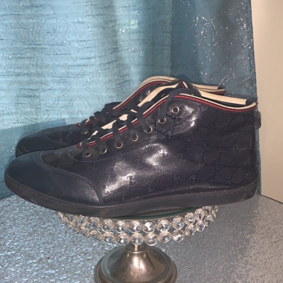 Gucci sneaks - Picture 2 of 2